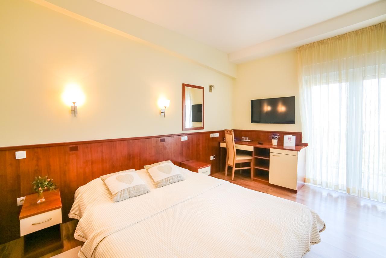 Hotel Merlot Opuzen  Dış mekan fotoğraf