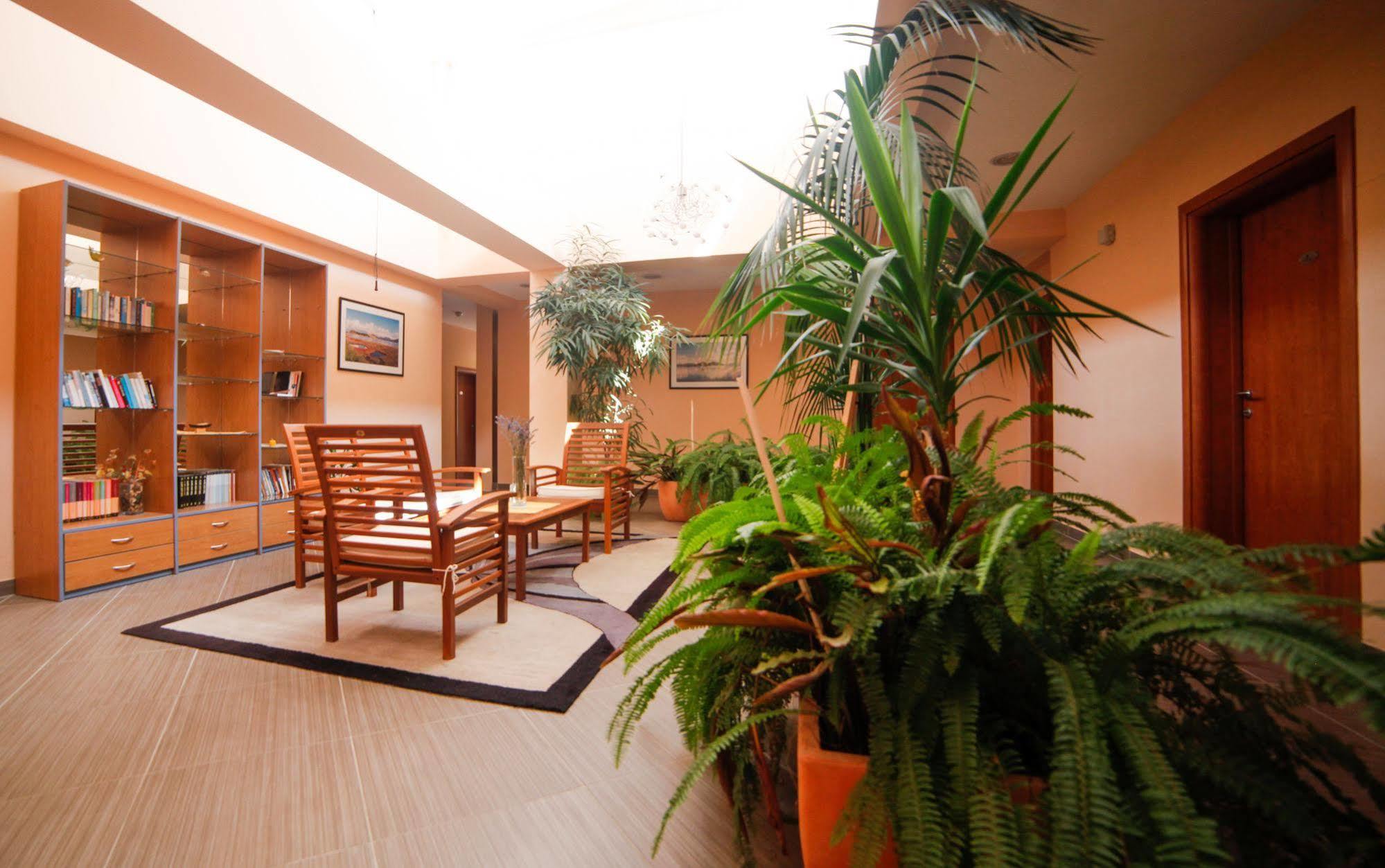 Hotel Merlot Opuzen  Dış mekan fotoğraf